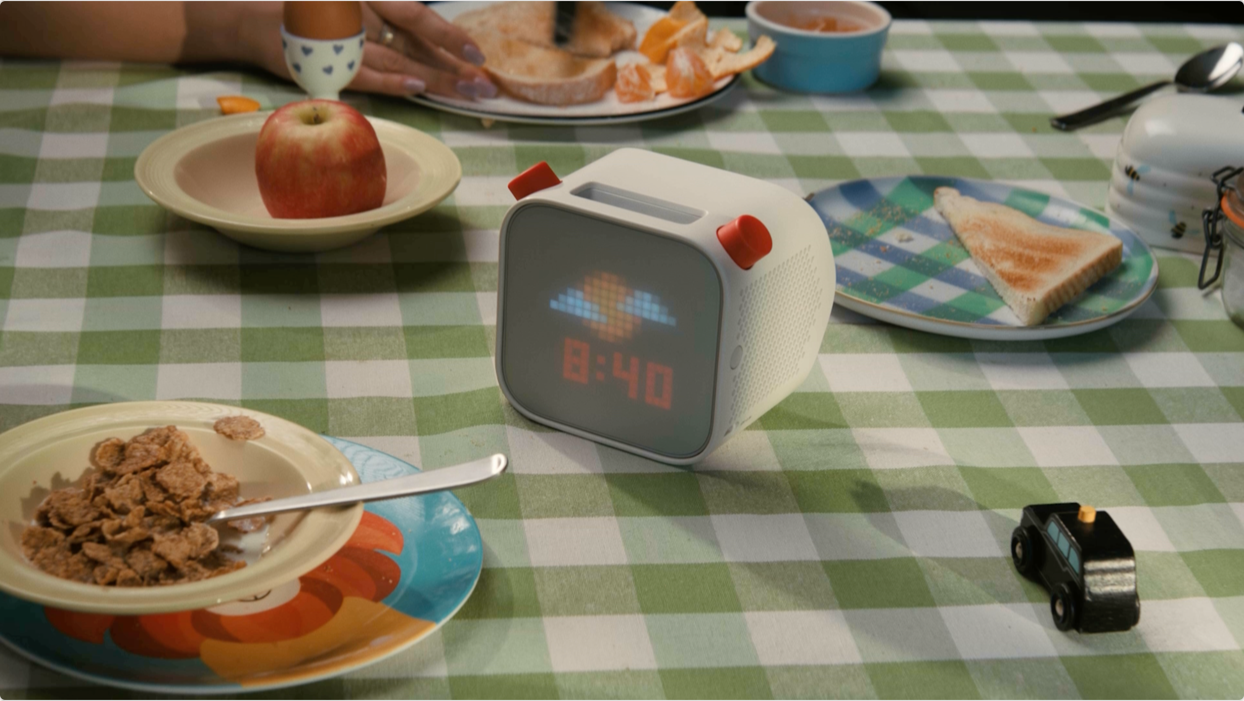 Family enjoying screen-free audio